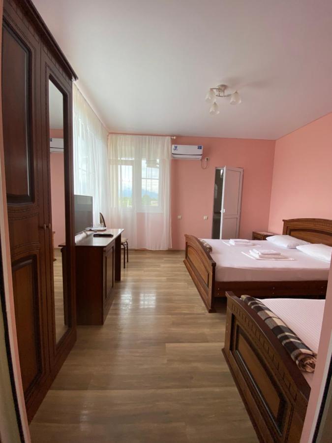 Hotel Solomon Alakhadzi Exterior foto